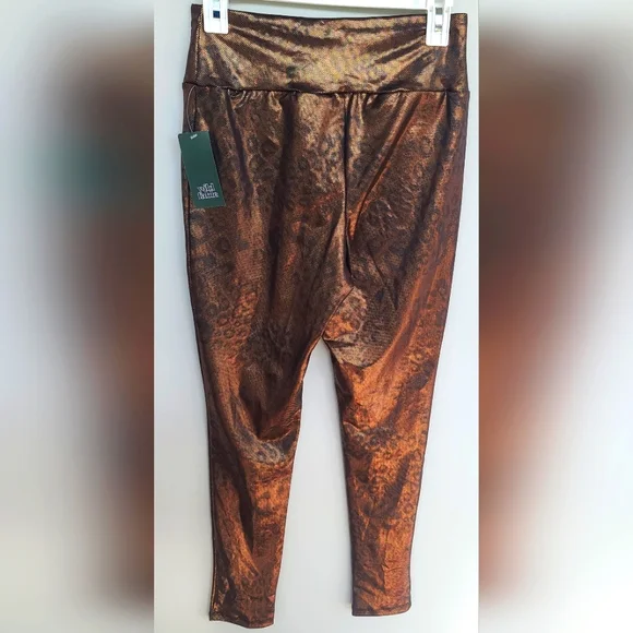 Wild Fable metallic animal print leggings. Size M. New with tags. - Picture 1 of 2